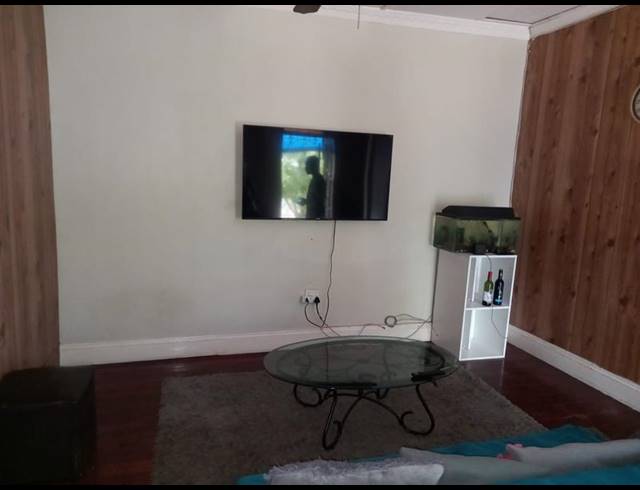 3 BEDROOM HOUSE FOR SALE IN SEA VIEW